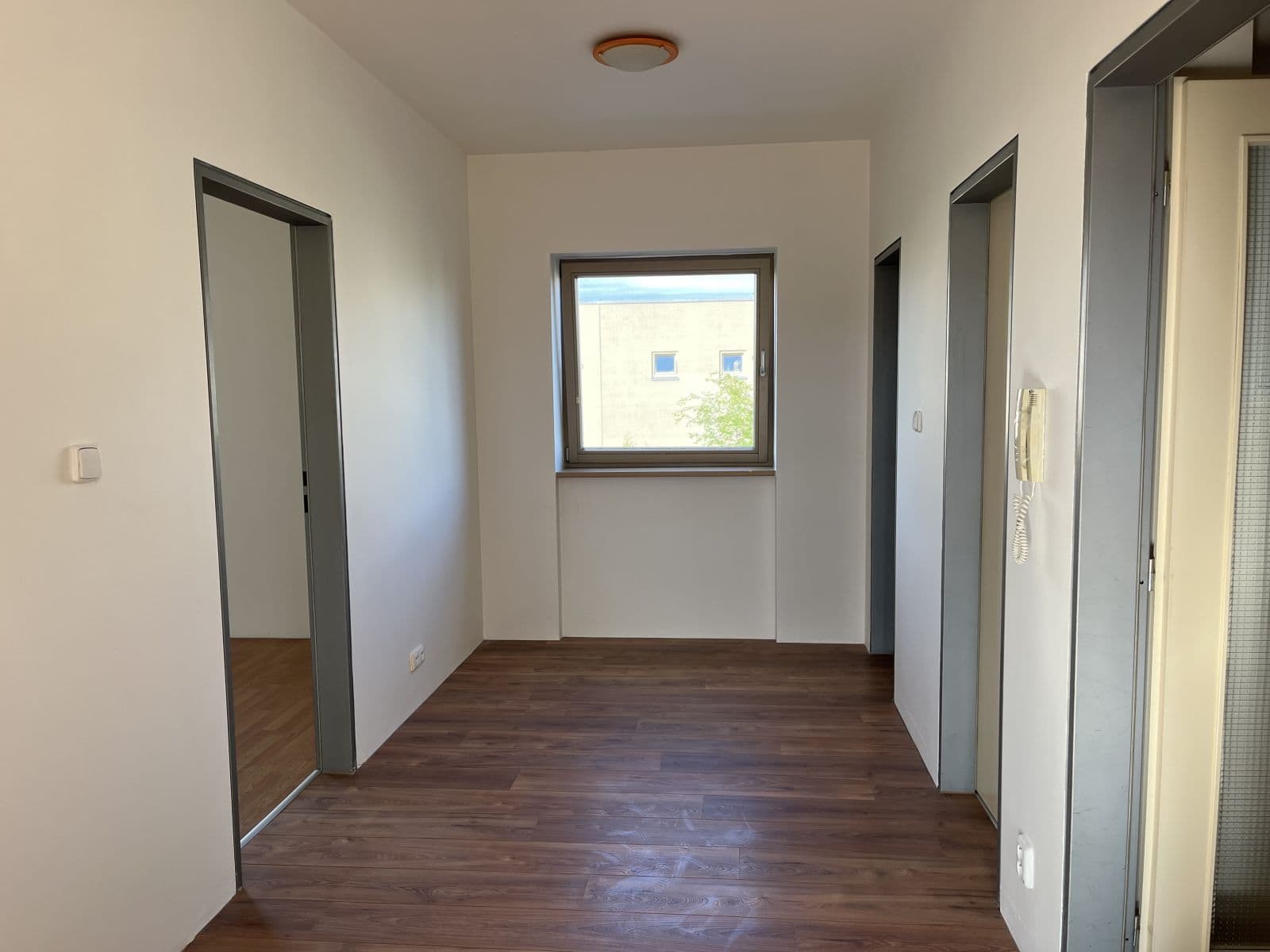 2 bedroom with open-plan kitchen flat to rent, 85 m², Červená Skála, Husinec, Středočeský Region 2 bedroom with open-plan kitchen flat to rent, 85 m², Červená Skála, Husinec, Středočeský Region