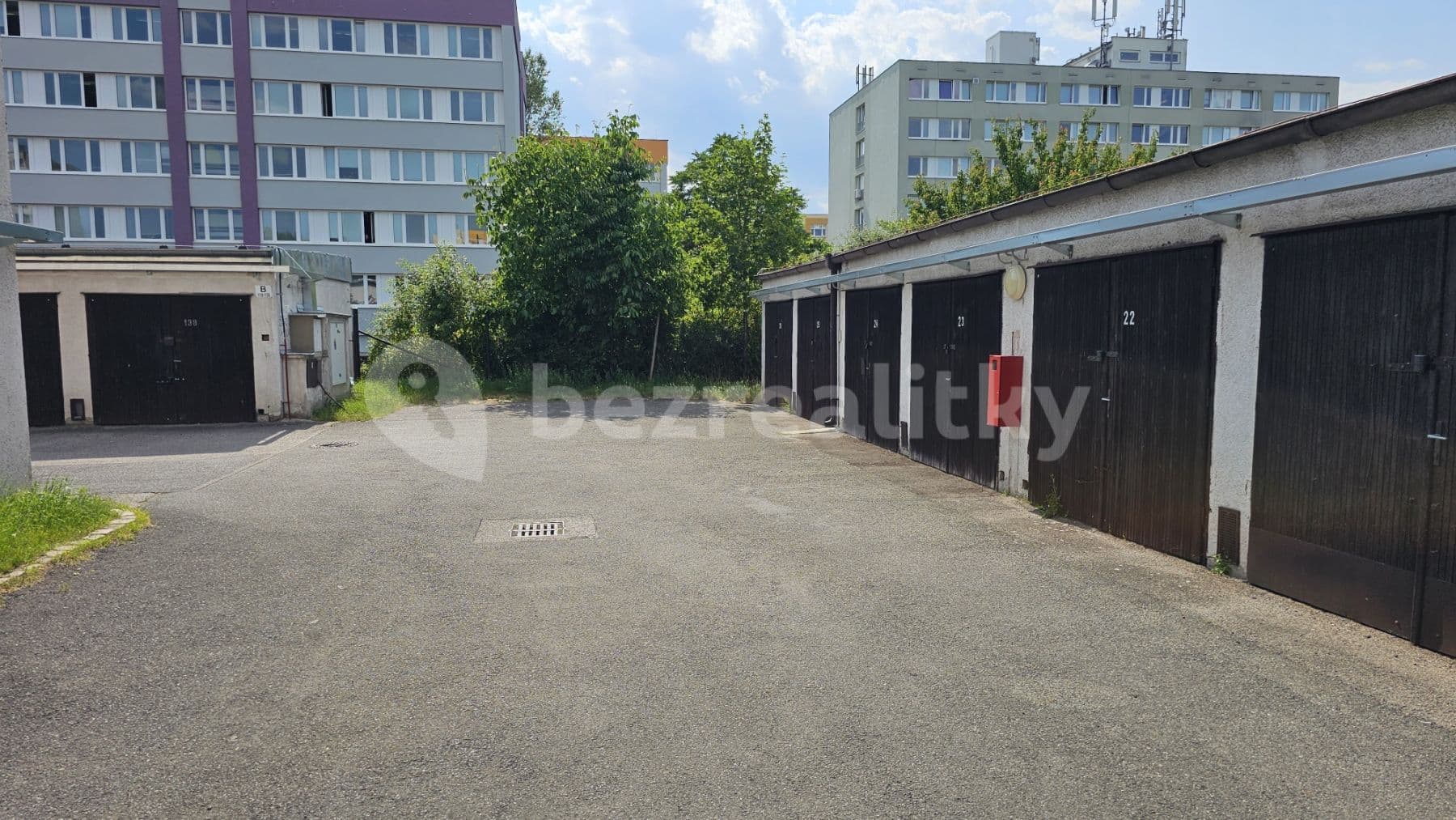 garage to rent, 20 m², Bohuslava Martinů, Prague, Prague garage to rent, 20 m², Bohuslava Martinů, Prague, Prague