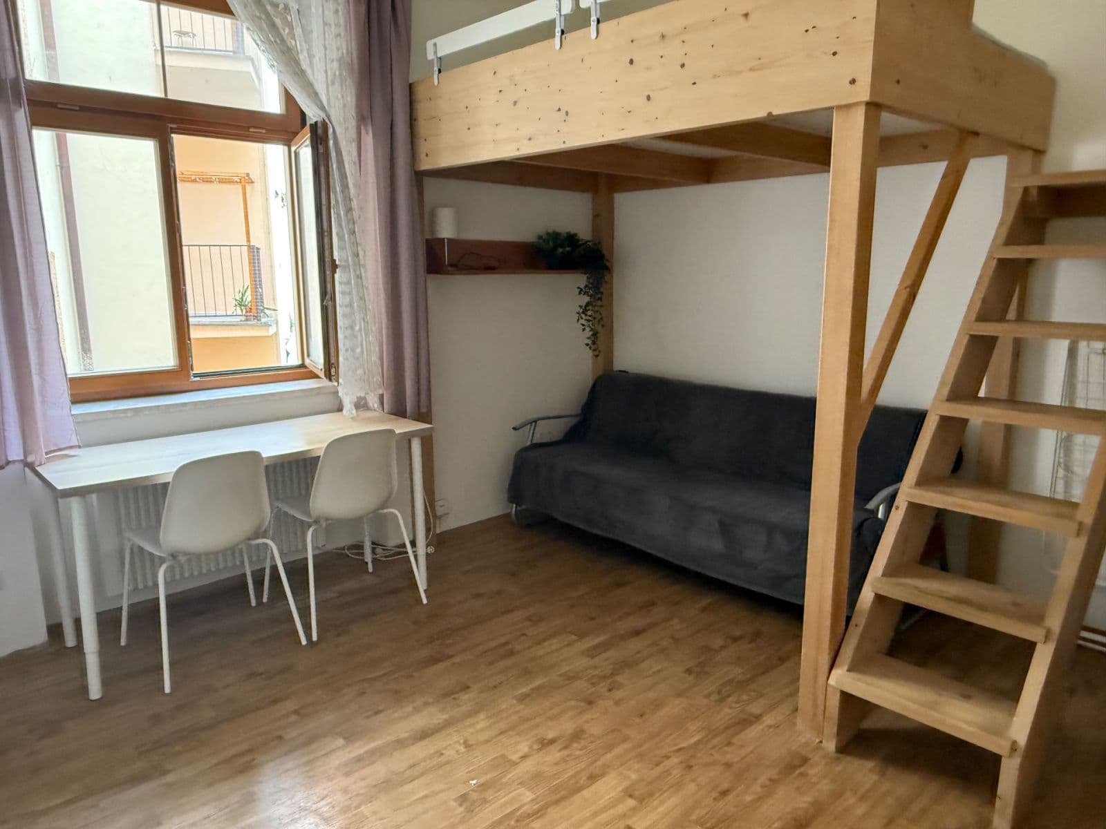 Studio flat to rent, 29 m², Jaselská , Prague, Prague Studio flat to rent, 29 m², Jaselská , Prague, Prague