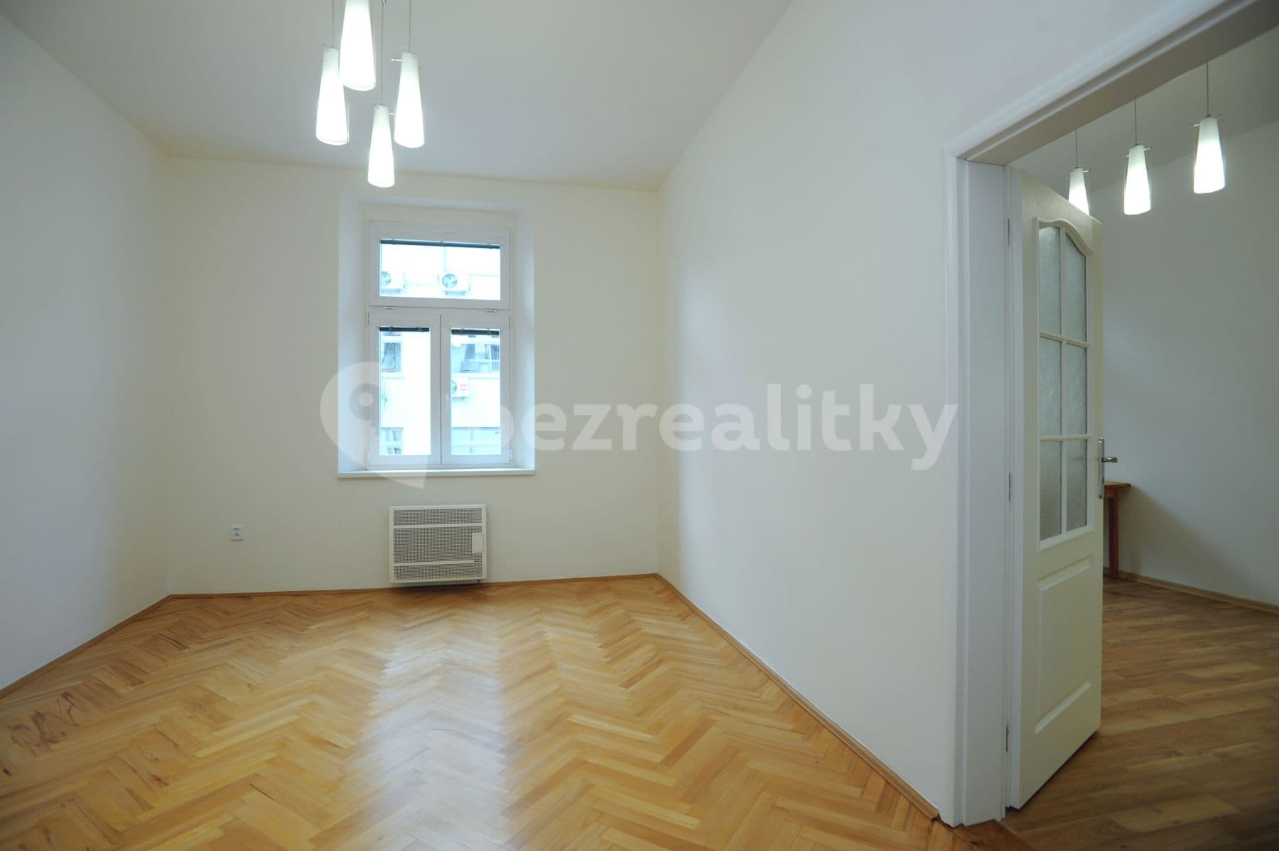 1 bedroom with open-plan kitchen flat to rent, 44 m², Novákových, Prague, Prague 1 bedroom with open-plan kitchen flat to rent, 44 m², Novákových, Prague, Prague