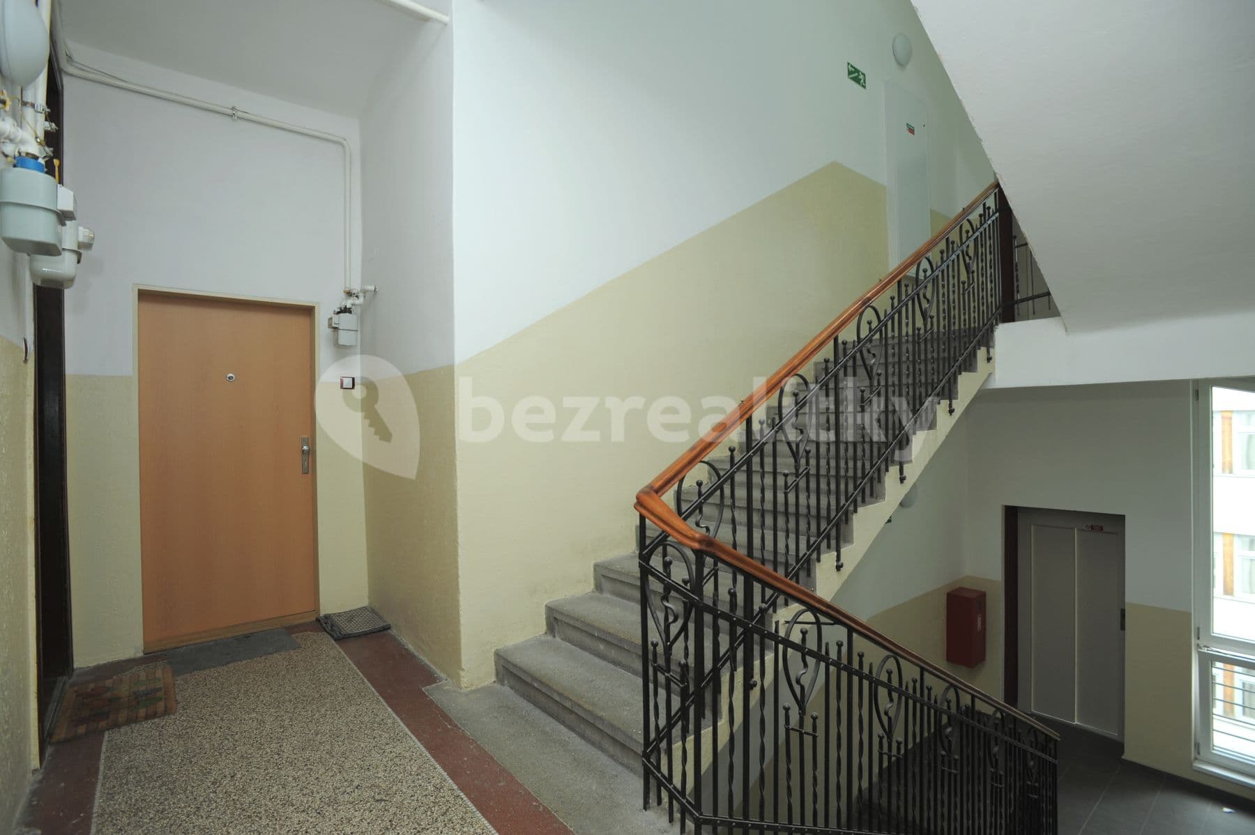 1 bedroom with open-plan kitchen flat to rent, 44 m², Novákových, Prague, Prague 1 bedroom with open-plan kitchen flat to rent, 44 m², Novákových, Prague, Prague