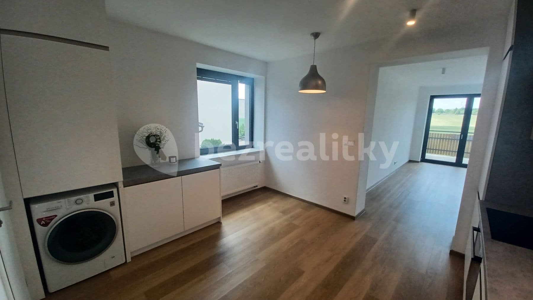 2 bedroom flat to rent, 57 m², Veverské Knínice, Jihomoravský Region 2 bedroom flat to rent, 57 m², Veverské Knínice, Jihomoravský Region