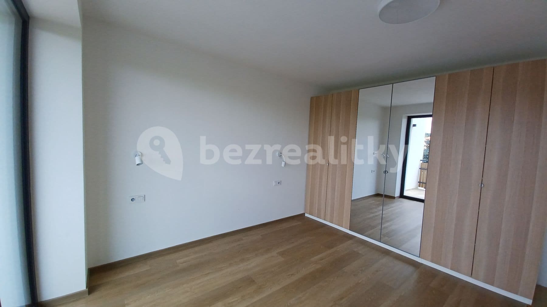 2 bedroom flat to rent, 57 m², Veverské Knínice, Jihomoravský Region 2 bedroom flat to rent, 57 m², Veverské Knínice, Jihomoravský Region
