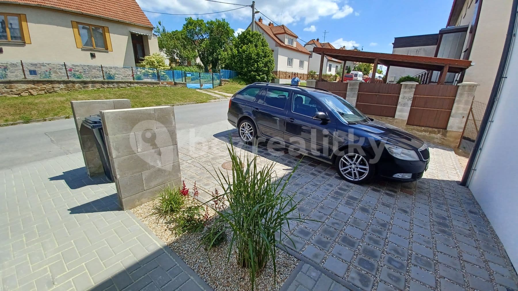 2 bedroom with open-plan kitchen flat to rent, 85 m², Veverské Knínice, Jihomoravský Region 2 bedroom with open-plan kitchen flat to rent, 85 m², Veverské Knínice, Jihomoravský Region