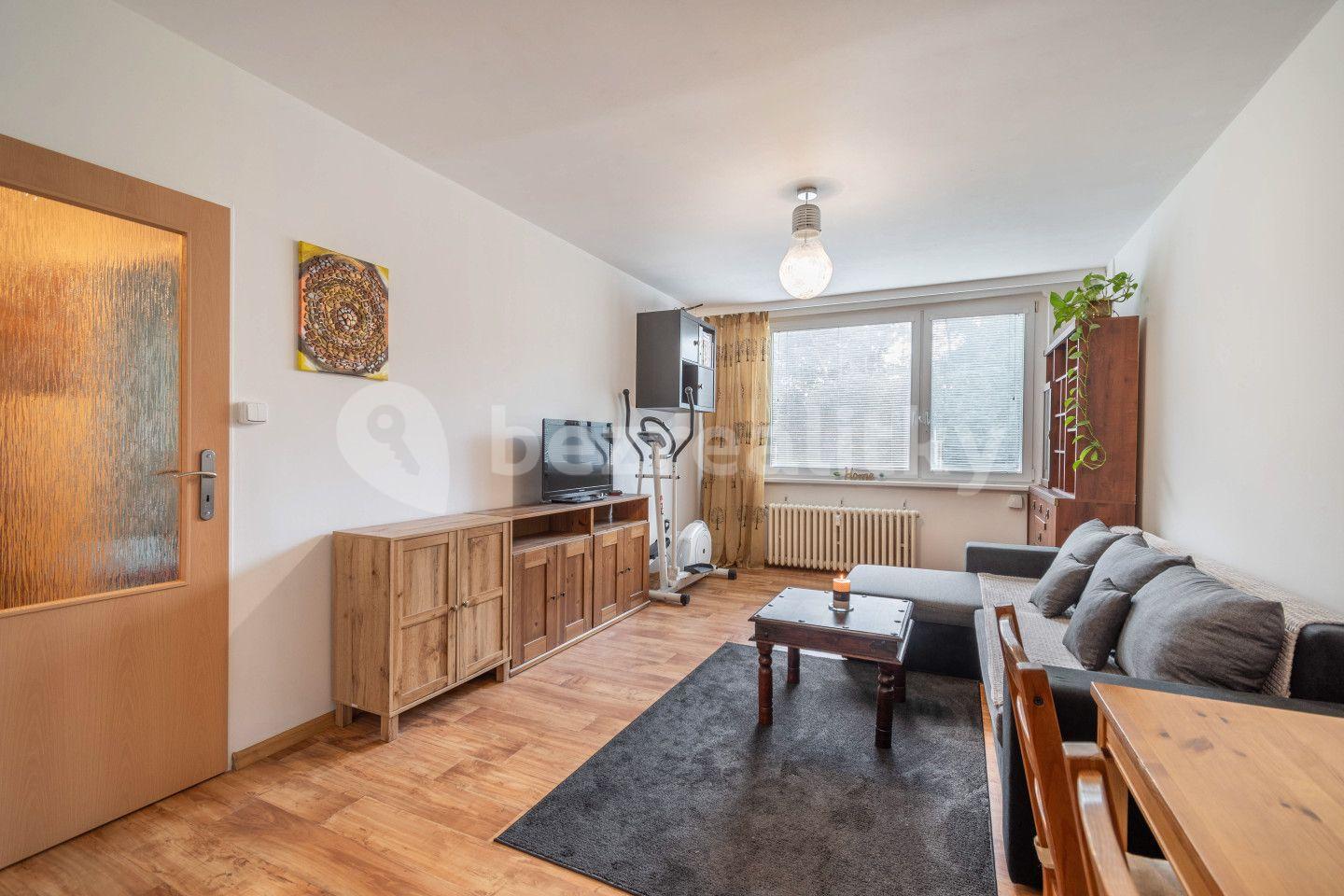 2 bedroom with open-plan kitchen flat for sale, 66 m², Petýrkova, Prague, Prague