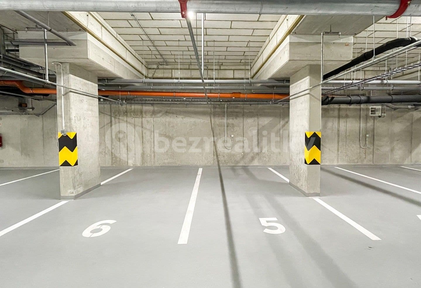 garage to rent, 12 m², Prague, Prague garage to rent, 12 m², Prague, Prague