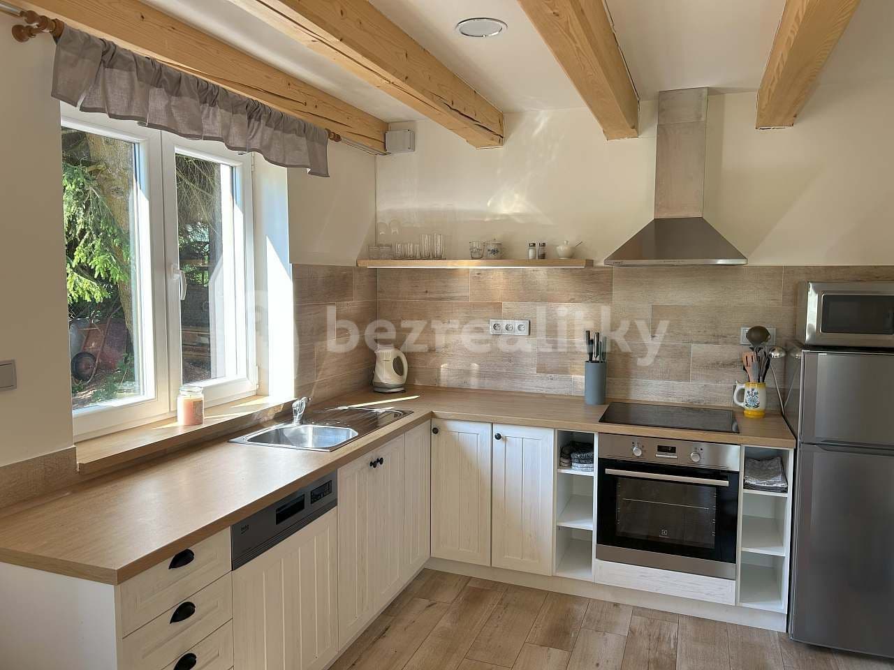 recreational property to rent, 0 m², Mostek, Královéhradecký Region recreational property to rent, 0 m², Mostek, Královéhradecký Region