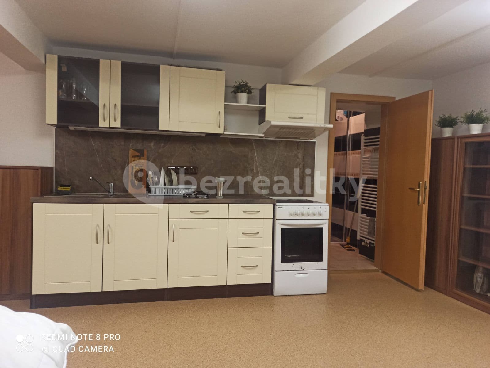 2 bedroom flat to rent, 60 m², Hradeckých, Prague, Prague 2 bedroom flat to rent, 60 m², Hradeckých, Prague, Prague