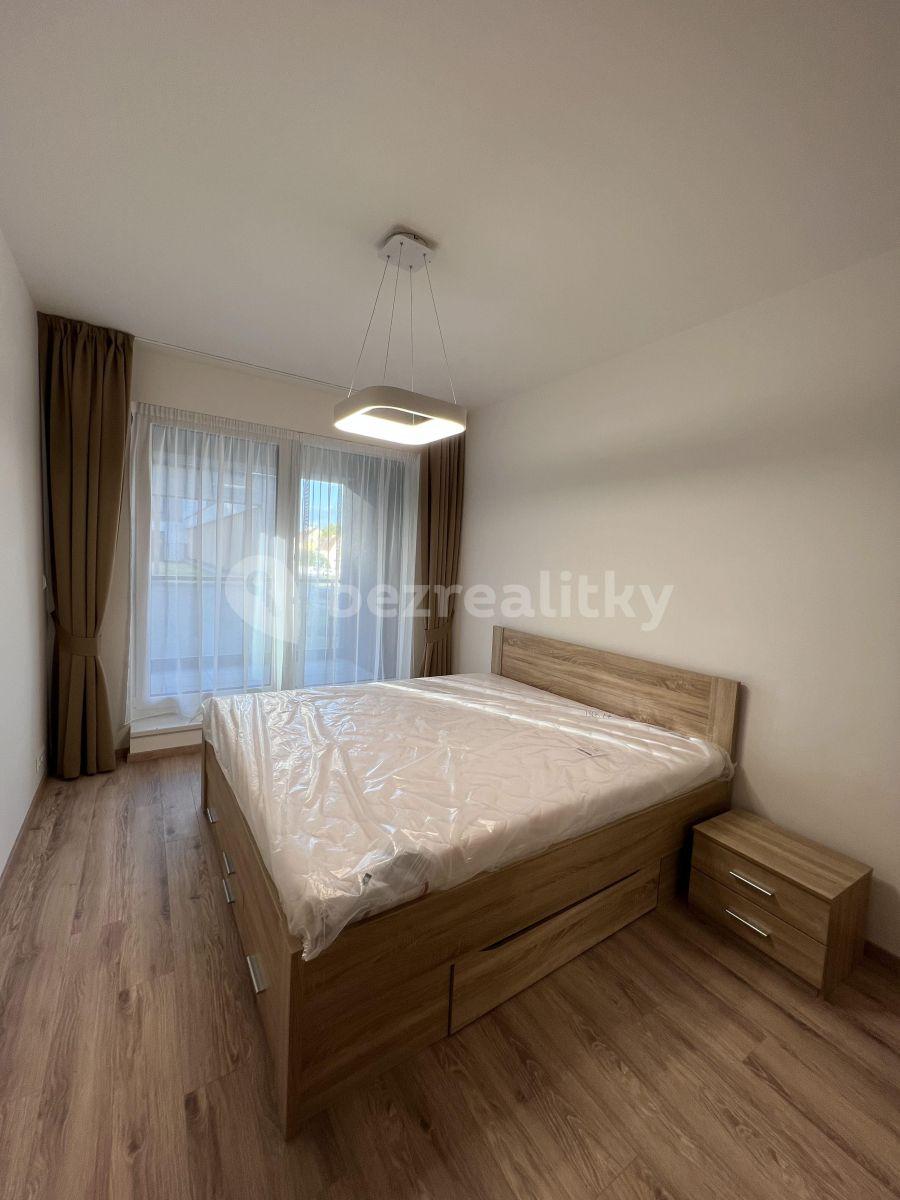 1 bedroom with open-plan kitchen flat to rent, 51 m², Počernická, Prague, Prague