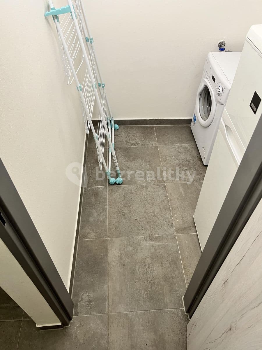 Studio flat to rent, 30 m², Balbínova, Prague, Prague Studio flat to rent, 30 m², Balbínova, Prague, Prague