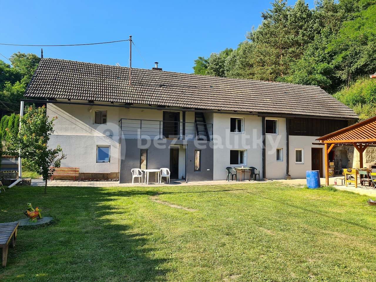 recreational property to rent, 0 m², Vrátno, Středočeský Region recreational property to rent, 0 m², Vrátno, Středočeský Region