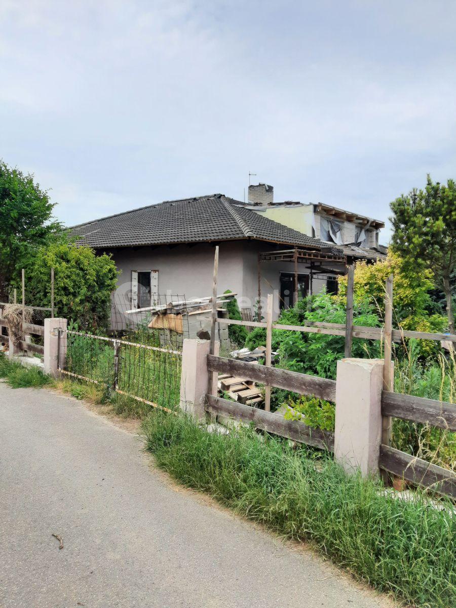house for sale, 260 m², Zástěrova, Holice, Pardubický Region