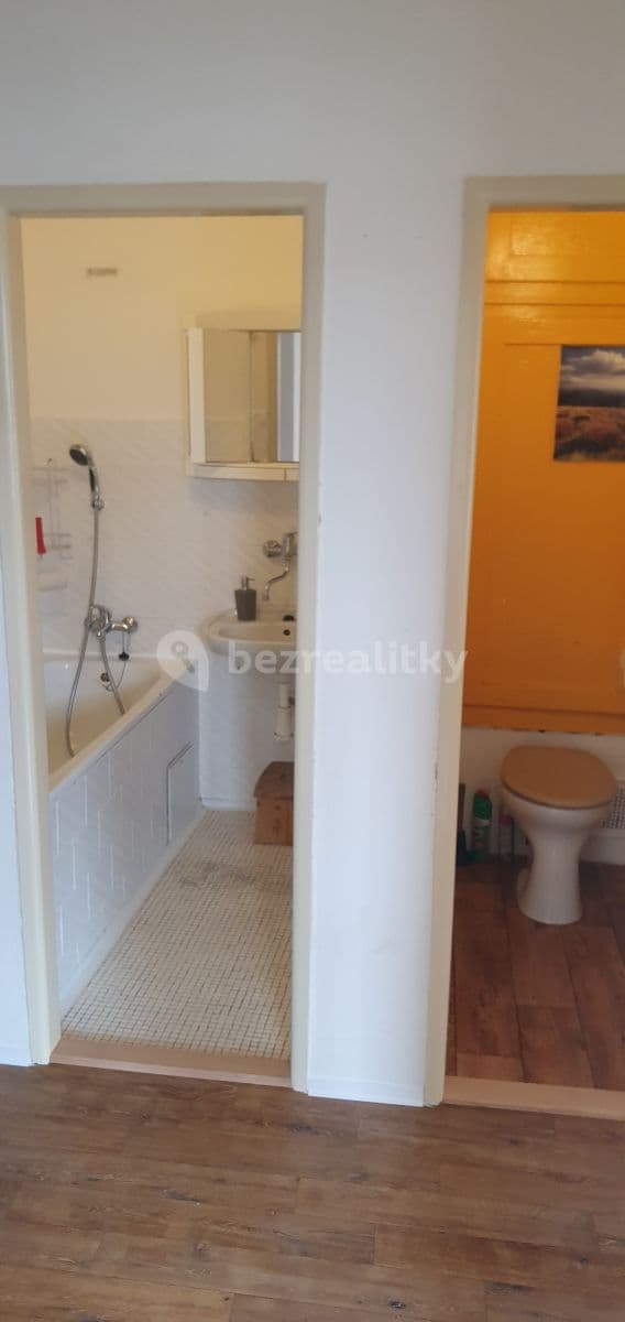 3 bedroom flat to rent, 75 m², Na Korábě, Prague, Prague 3 bedroom flat to rent, 75 m², Na Korábě, Prague, Prague