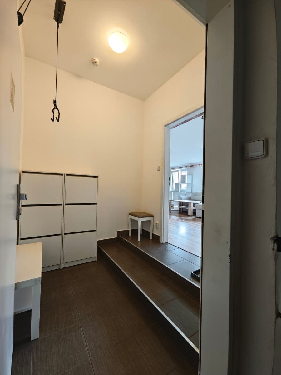 Studio flat to rent, 48 m², Spojovací, Prague, Prague Studio flat to rent, 48 m², Spojovací, Prague, Prague