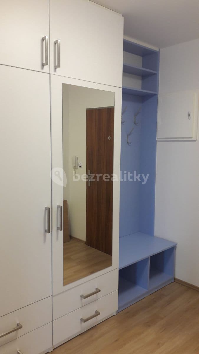 Studio flat to rent, 45 m², Dobnerova, Olomouc, Olomoucký Region Studio flat to rent, 45 m², Dobnerova, Olomouc, Olomoucký Region