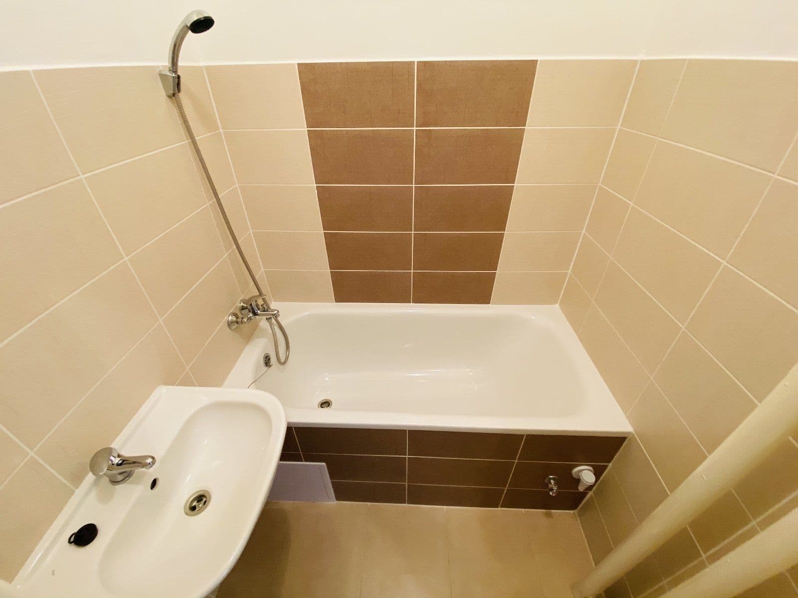 2 bedroom flat to rent, 51 m², Holubova, Karviná, Moravskoslezský Region 2 bedroom flat to rent, 51 m², Holubova, Karviná, Moravskoslezský Region