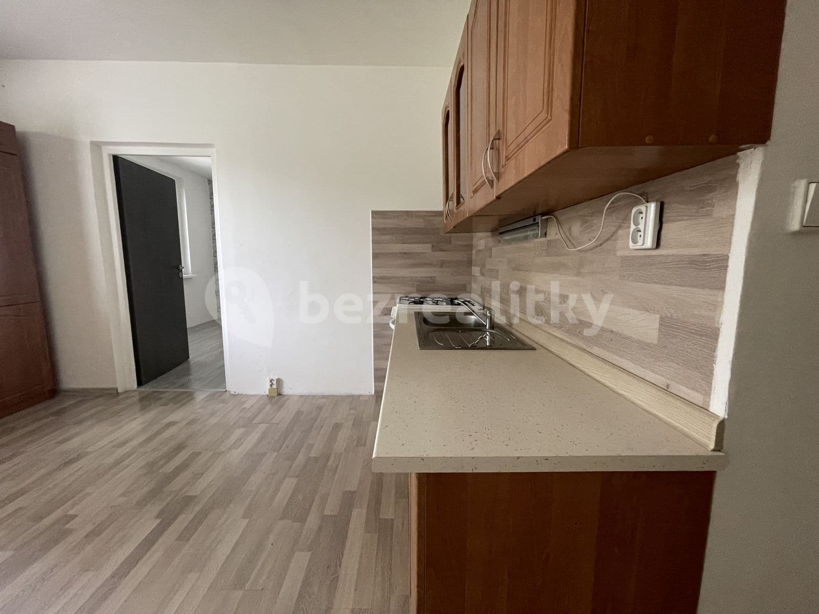 1 bedroom flat to rent, 35 m², Studentská, Jirkov, Ústecký Region 1 bedroom flat to rent, 35 m², Studentská, Jirkov, Ústecký Region