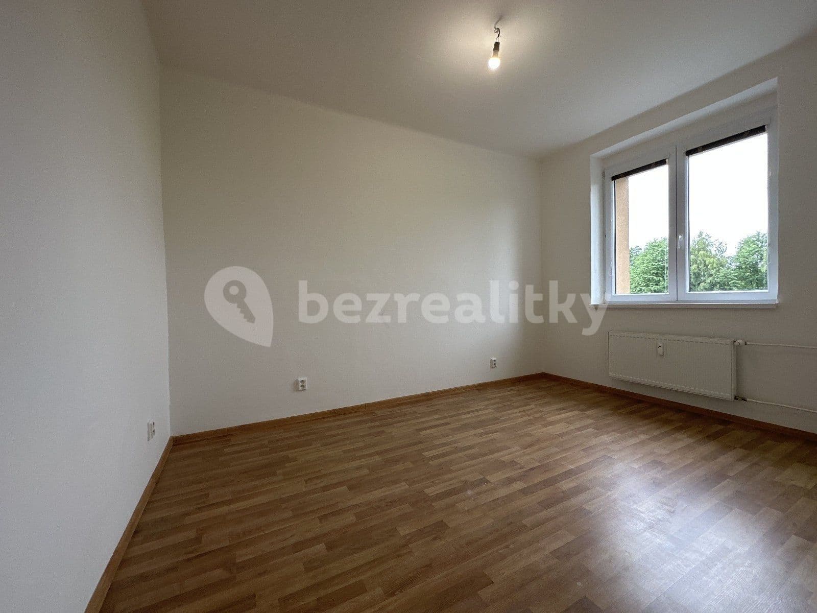 1 bedroom with open-plan kitchen flat to rent, 51 m², Zvoníčkova, Ostrava, Moravskoslezský Region