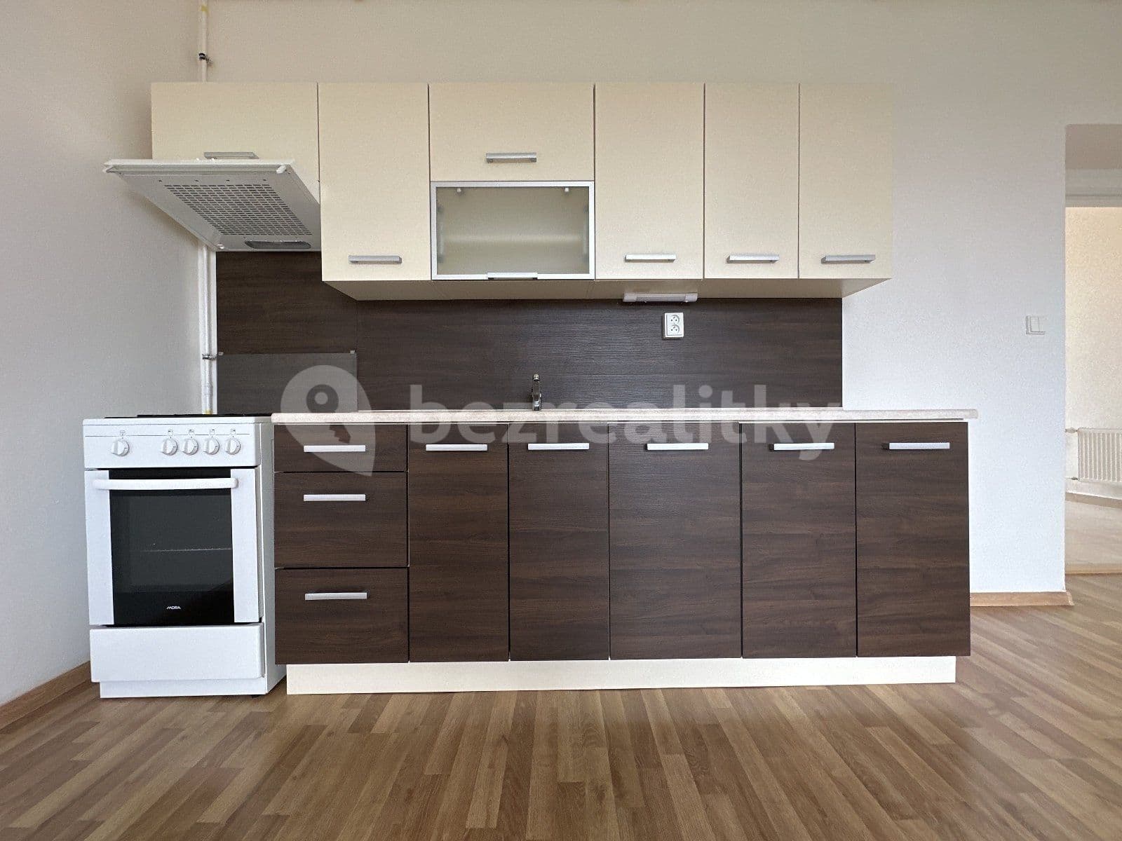 1 bedroom with open-plan kitchen flat to rent, 51 m², Zvoníčkova, Ostrava, Moravskoslezský Region