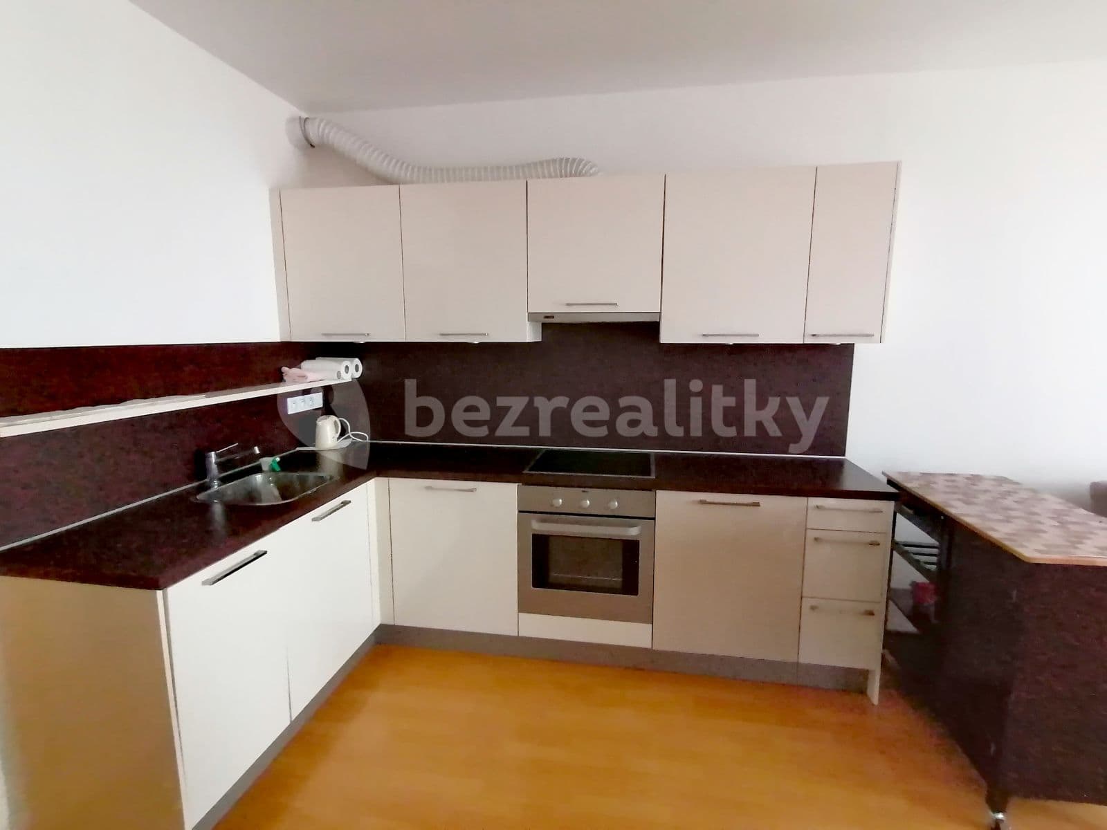 1 bedroom with open-plan kitchen flat to rent, 69 m², Panuškova, Prague, Prague 1 bedroom with open-plan kitchen flat to rent, 69 m², Panuškova, Prague, Prague
