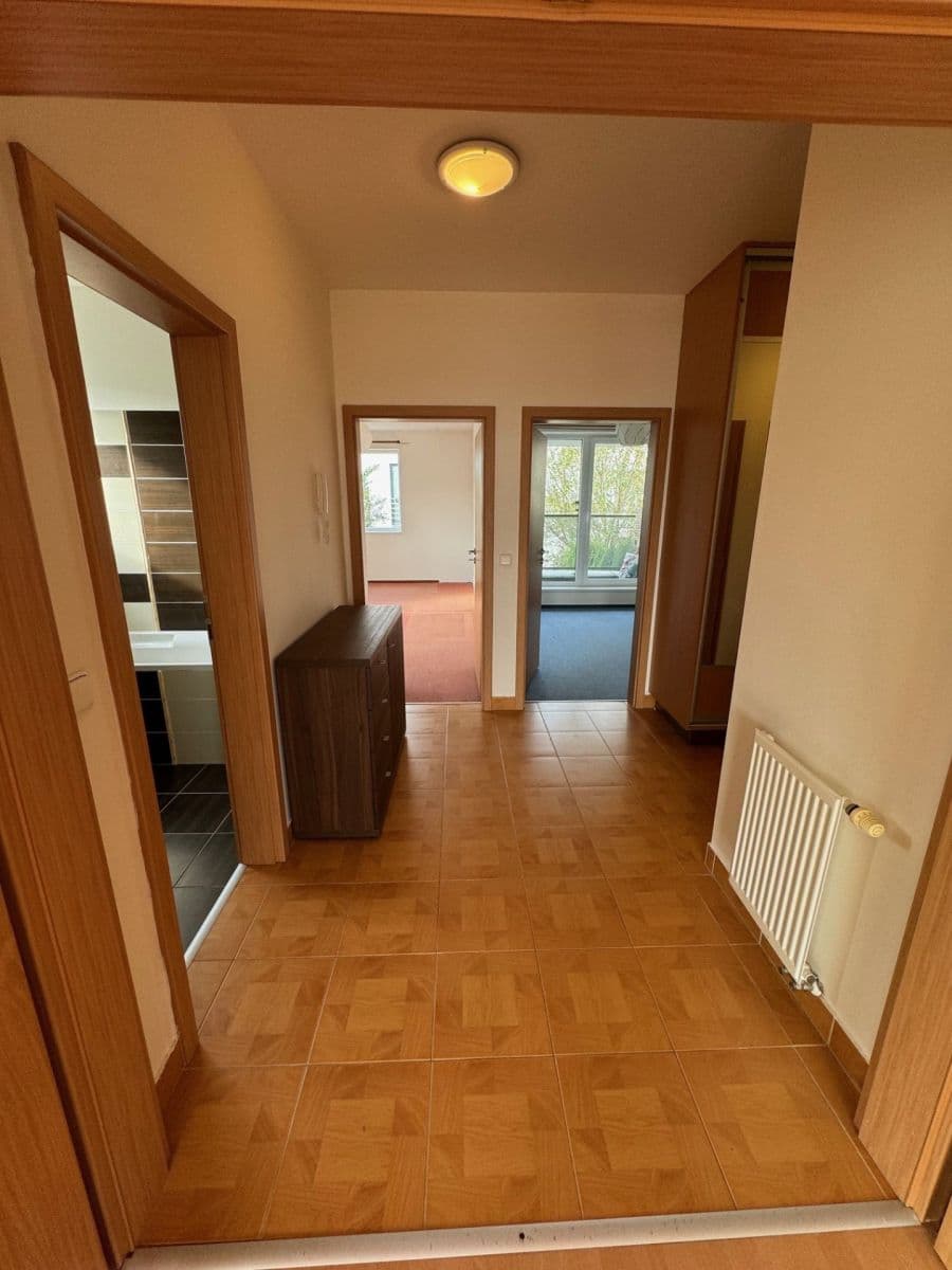 2 bedroom with open-plan kitchen flat for sale, 93 m², Karlštejnská, Lety, Středočeský Region 2 bedroom with open-plan kitchen flat for sale, 93 m², Karlštejnská, Lety, Středočeský Region