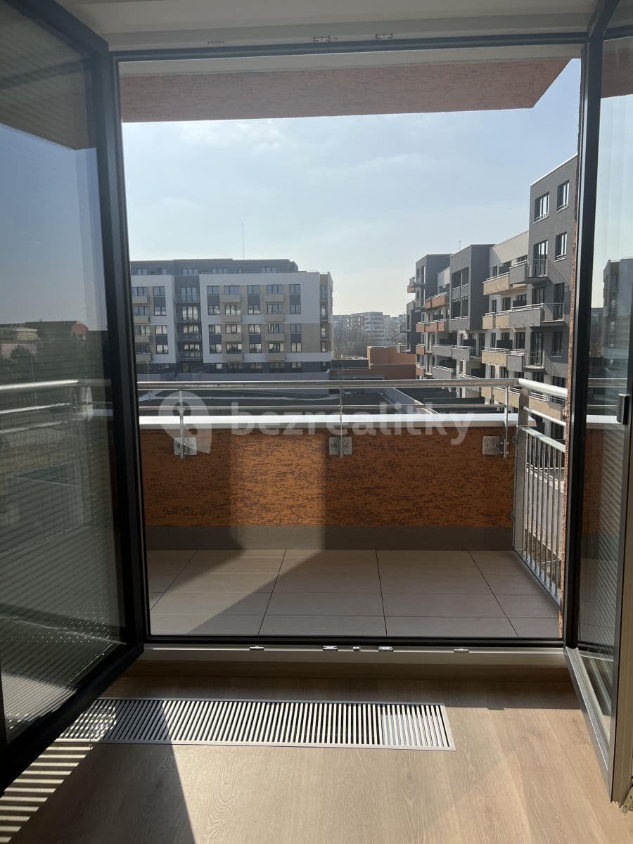 1 bedroom with open-plan kitchen flat to rent, 57 m², U Radosti, Prague, Prague 1 bedroom with open-plan kitchen flat to rent, 57 m², U Radosti, Prague, Prague