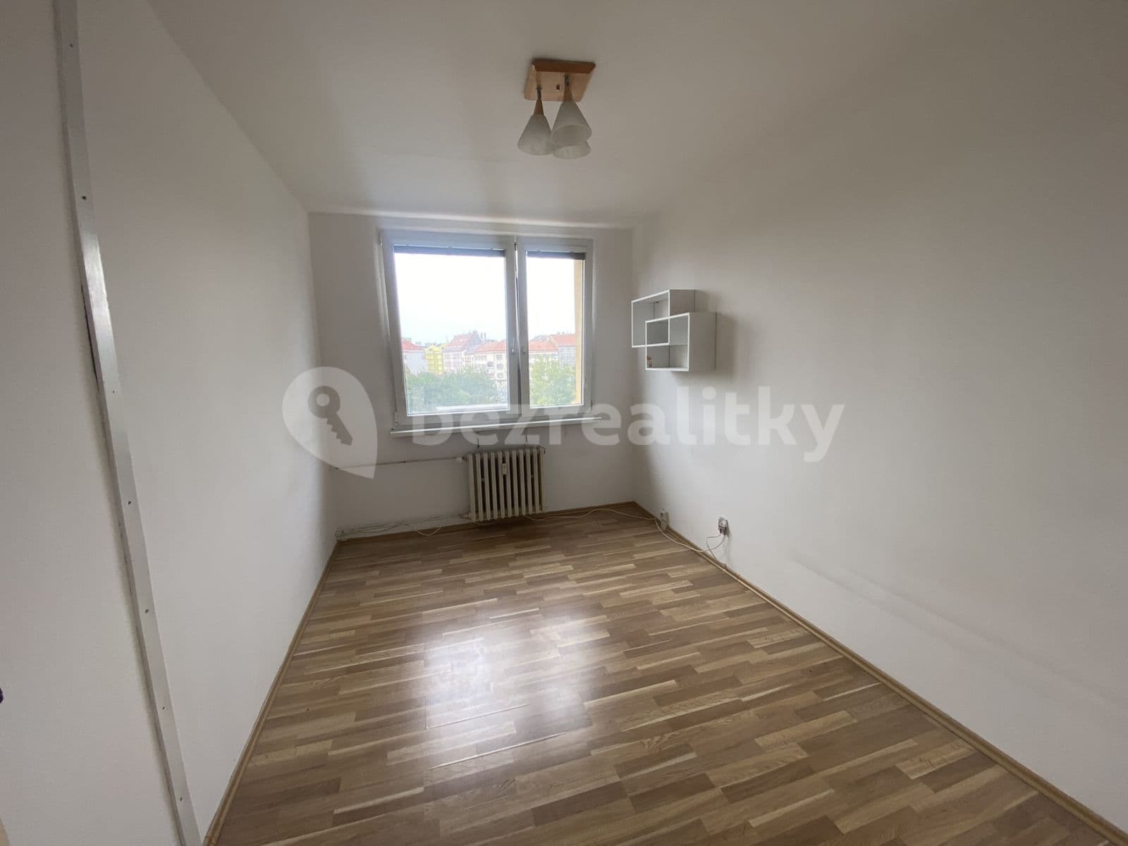 1 bedroom with open-plan kitchen flat to rent, 43 m², Ohradní, Prague, Prague 1 bedroom with open-plan kitchen flat to rent, 43 m², Ohradní, Prague, Prague