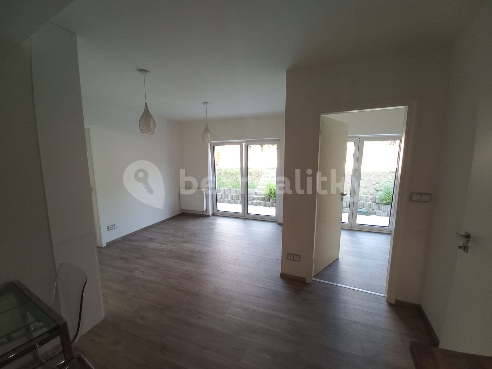 2 bedroom with open-plan kitchen flat to rent, 56 m², Elišky Přemyslovny, Prague, Prague 2 bedroom with open-plan kitchen flat to rent, 56 m², Elišky Přemyslovny, Prague, Prague