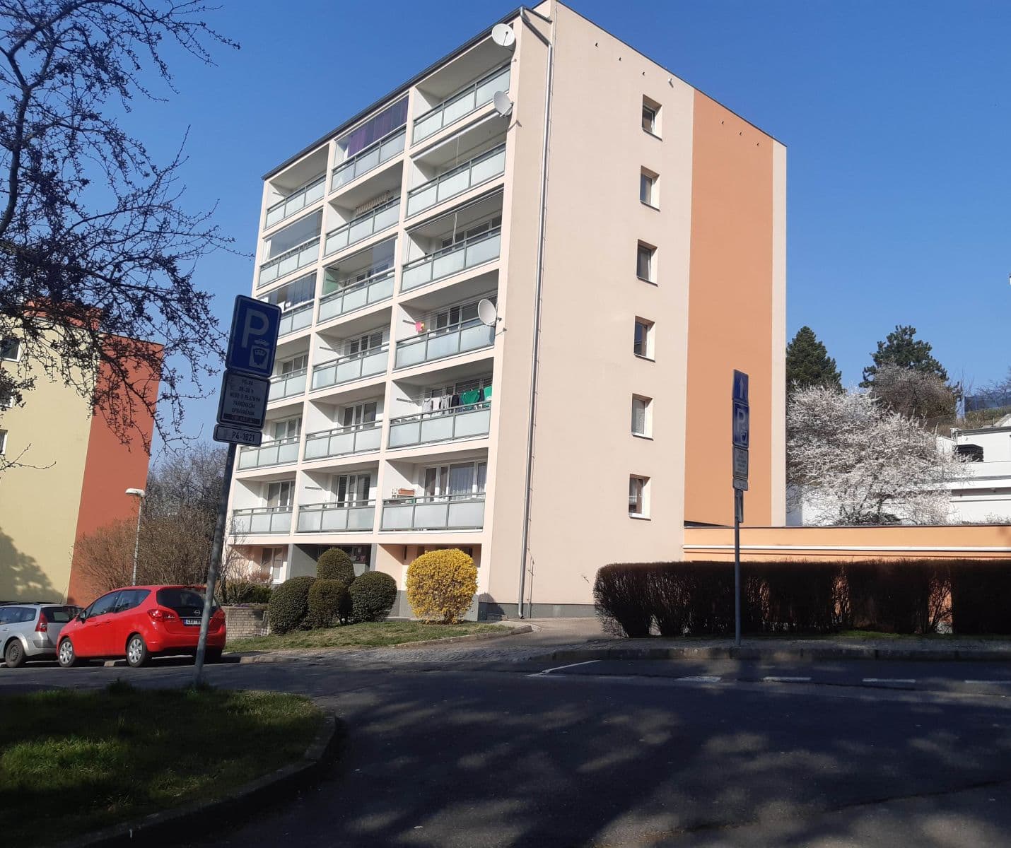 2 bedroom flat to rent, 46 m², V Křovinách, Prague, Prague 2 bedroom flat to rent, 46 m², V Křovinách, Prague, Prague