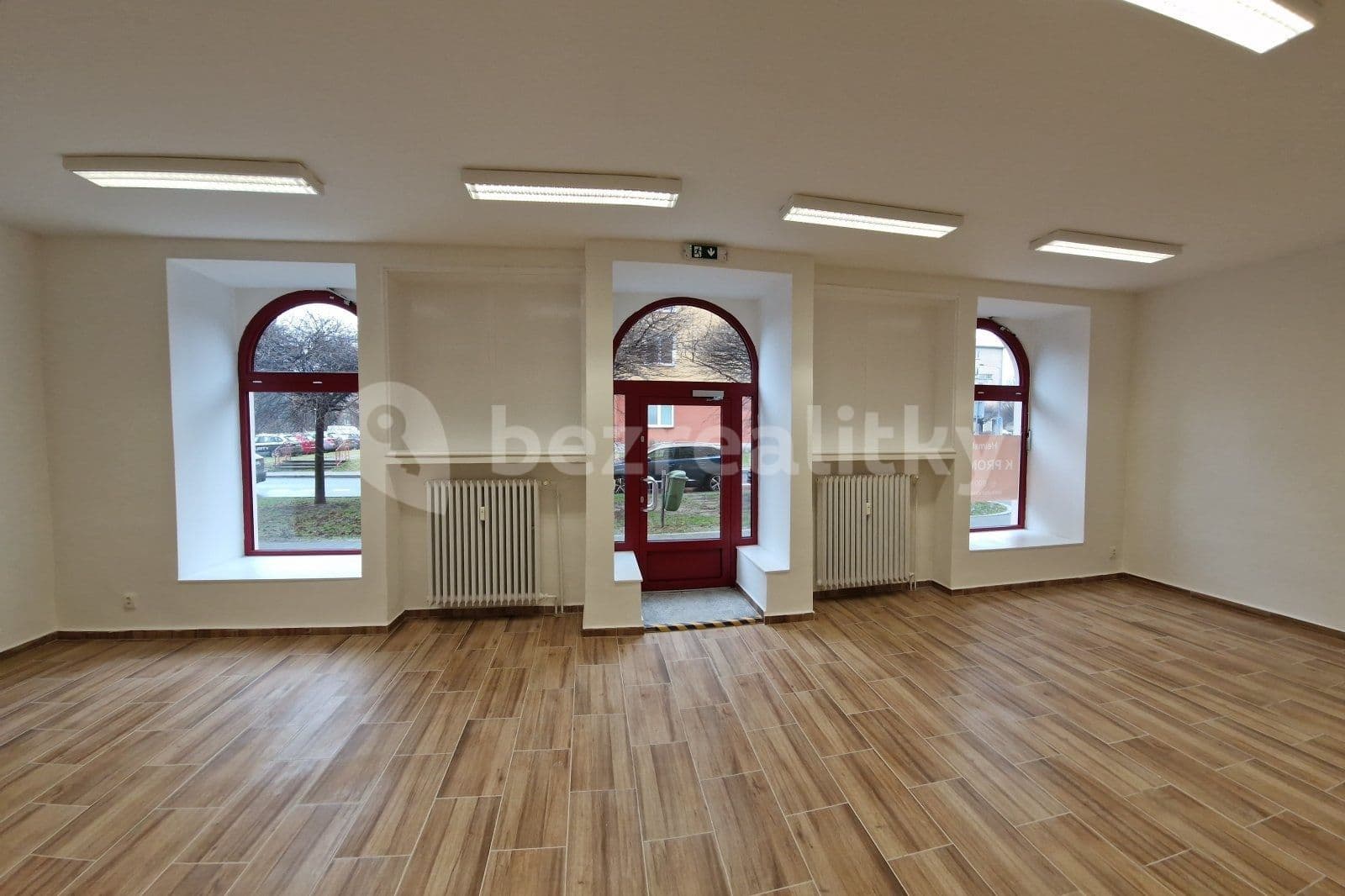 office to rent, 86 m², Hlavní třída, Havířov, Moravskoslezský Region