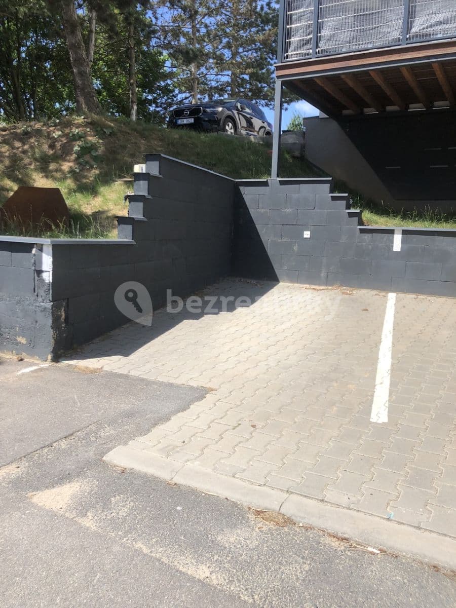 Studio flat to rent, 24 m², Na Vyhlídce, Rosice, Jihomoravský Region Studio flat to rent, 24 m², Na Vyhlídce, Rosice, Jihomoravský Region