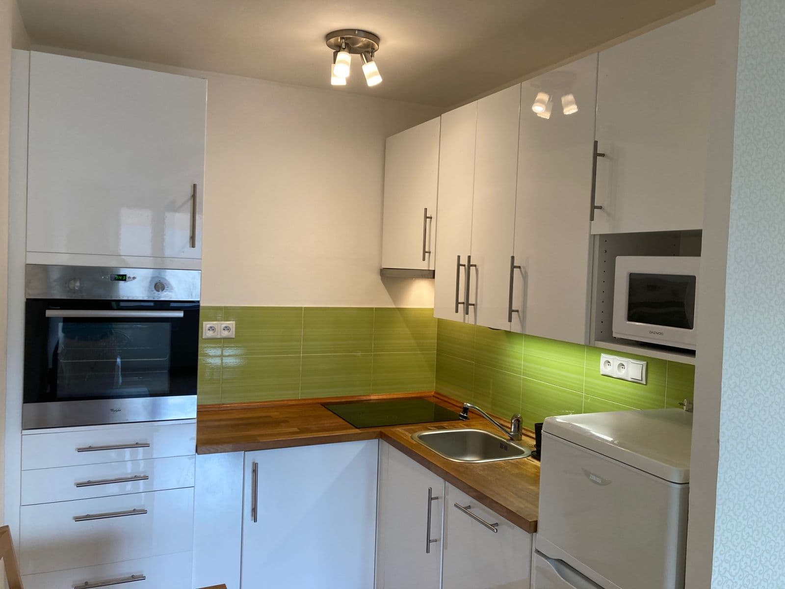 1 bedroom with open-plan kitchen flat to rent, 44 m², Nad Starou pískovnou, Prague, Prague 1 bedroom with open-plan kitchen flat to rent, 44 m², Nad Starou pískovnou, Prague, Prague