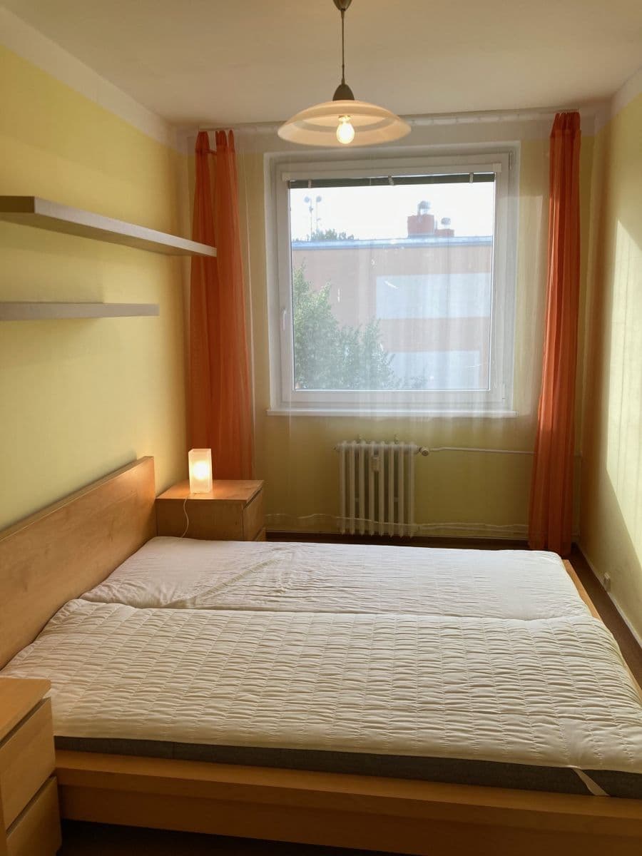 1 bedroom with open-plan kitchen flat to rent, 44 m², Nad Starou pískovnou, Prague, Prague 1 bedroom with open-plan kitchen flat to rent, 44 m², Nad Starou pískovnou, Prague, Prague