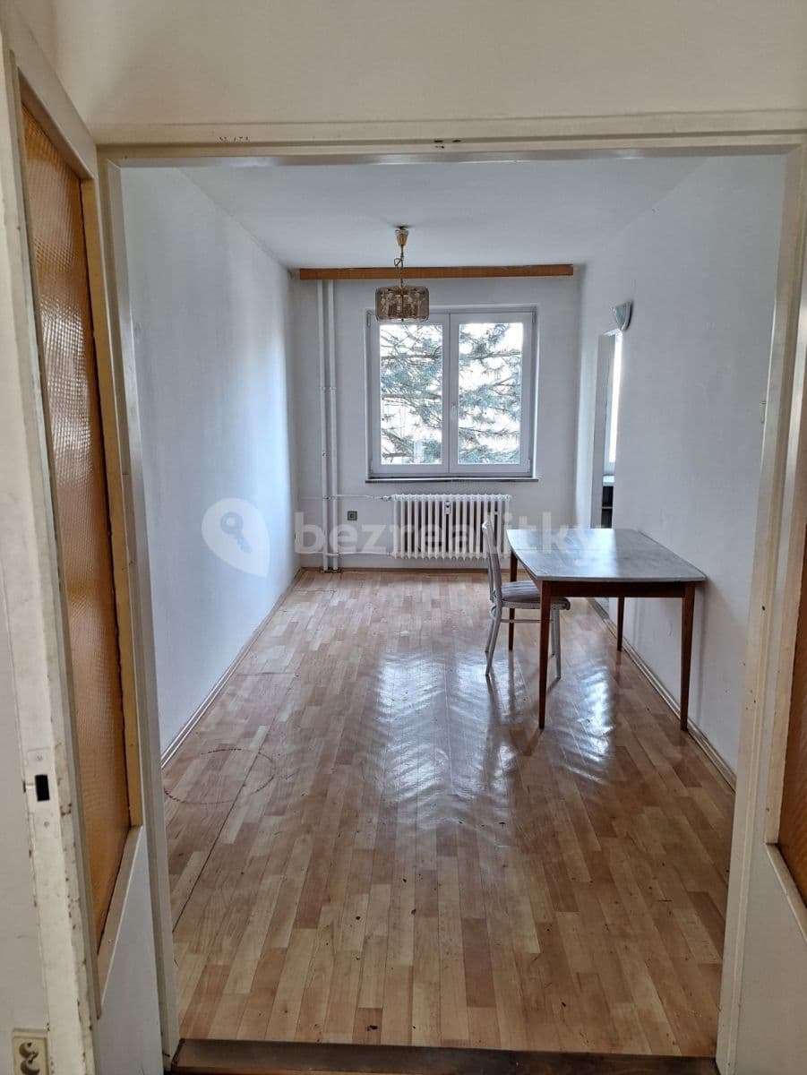 3 bedroom flat for sale, 74 m², Svojšovická, Prague, Prague
