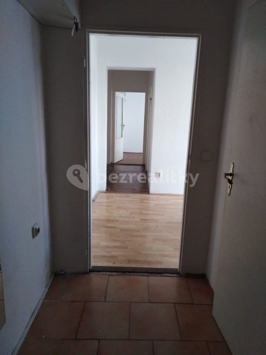 3 bedroom flat for sale, 74 m², Svojšovická, Prague, Prague