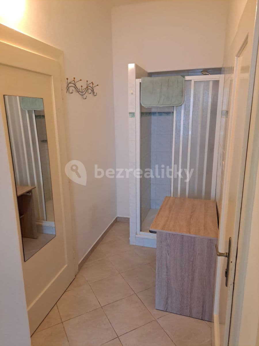 Small studio flat to rent, 21 m², Hoblíkova, Brno, Jihomoravský Region Small studio flat to rent, 21 m², Hoblíkova, Brno, Jihomoravský Region