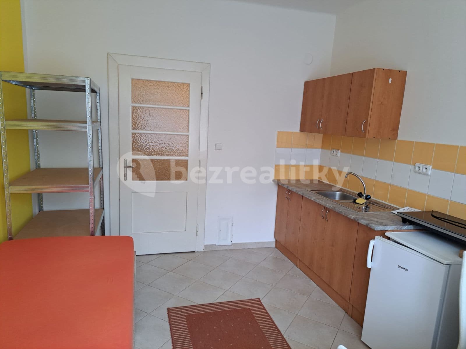 Small studio flat to rent, 21 m², Hoblíkova, Brno, Jihomoravský Region Small studio flat to rent, 21 m², Hoblíkova, Brno, Jihomoravský Region