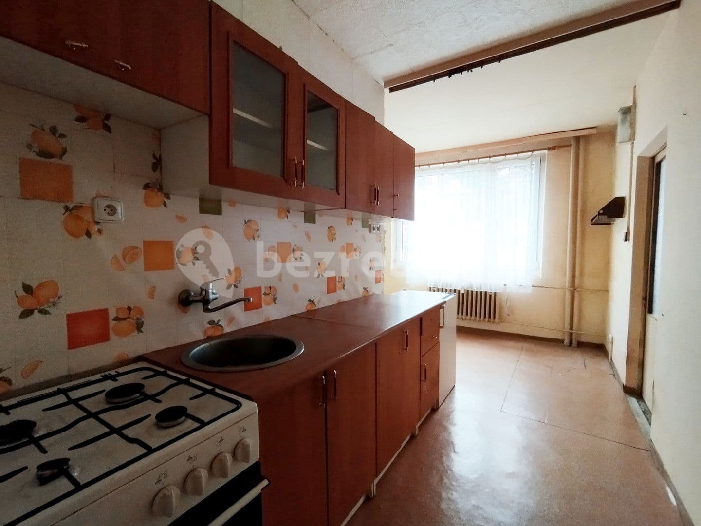 2 bedroom flat for sale, 62 m², Čapkova, Litvínov, Ústecký Region