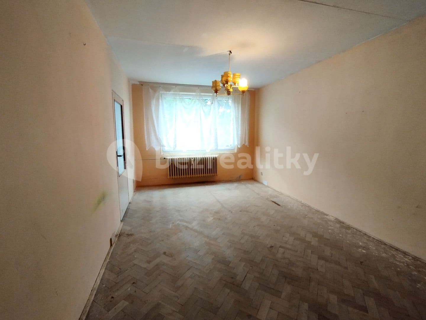 2 bedroom flat for sale, 62 m², Čapkova, Litvínov, Ústecký Region