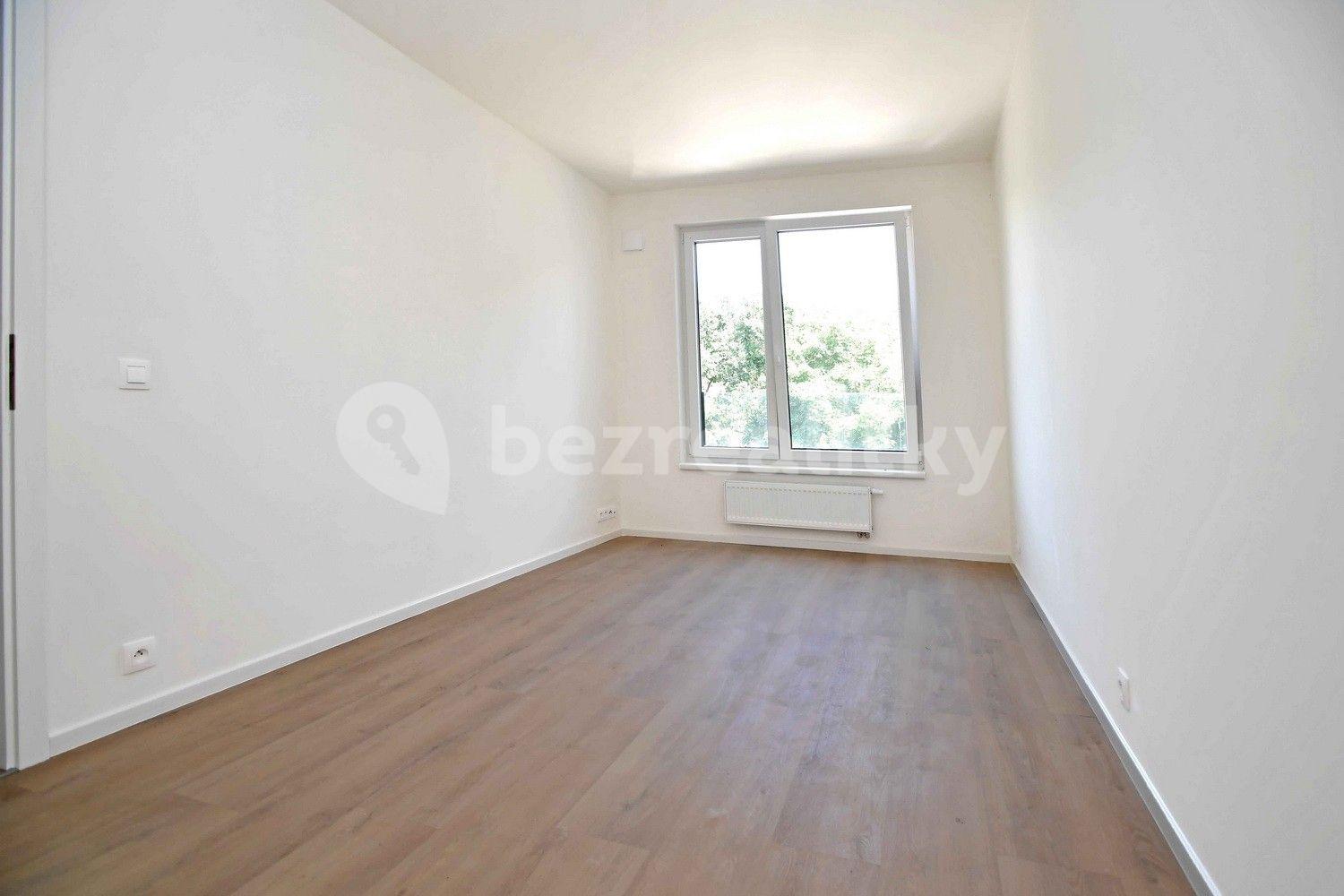 1 bedroom with open-plan kitchen flat for sale, 53 m², K Jezeru, Prague, Prague
