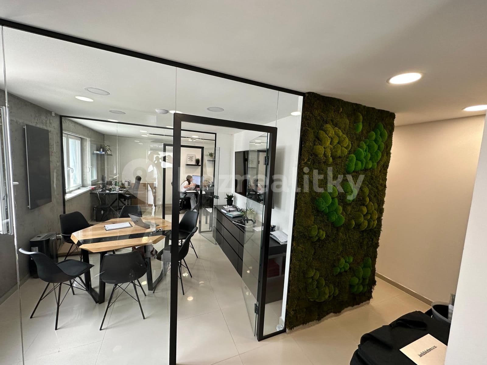 office to rent, 56 m², Drahy, Uherské Hradiště, Zlínský Region office to rent, 56 m², Drahy, Uherské Hradiště, Zlínský Region