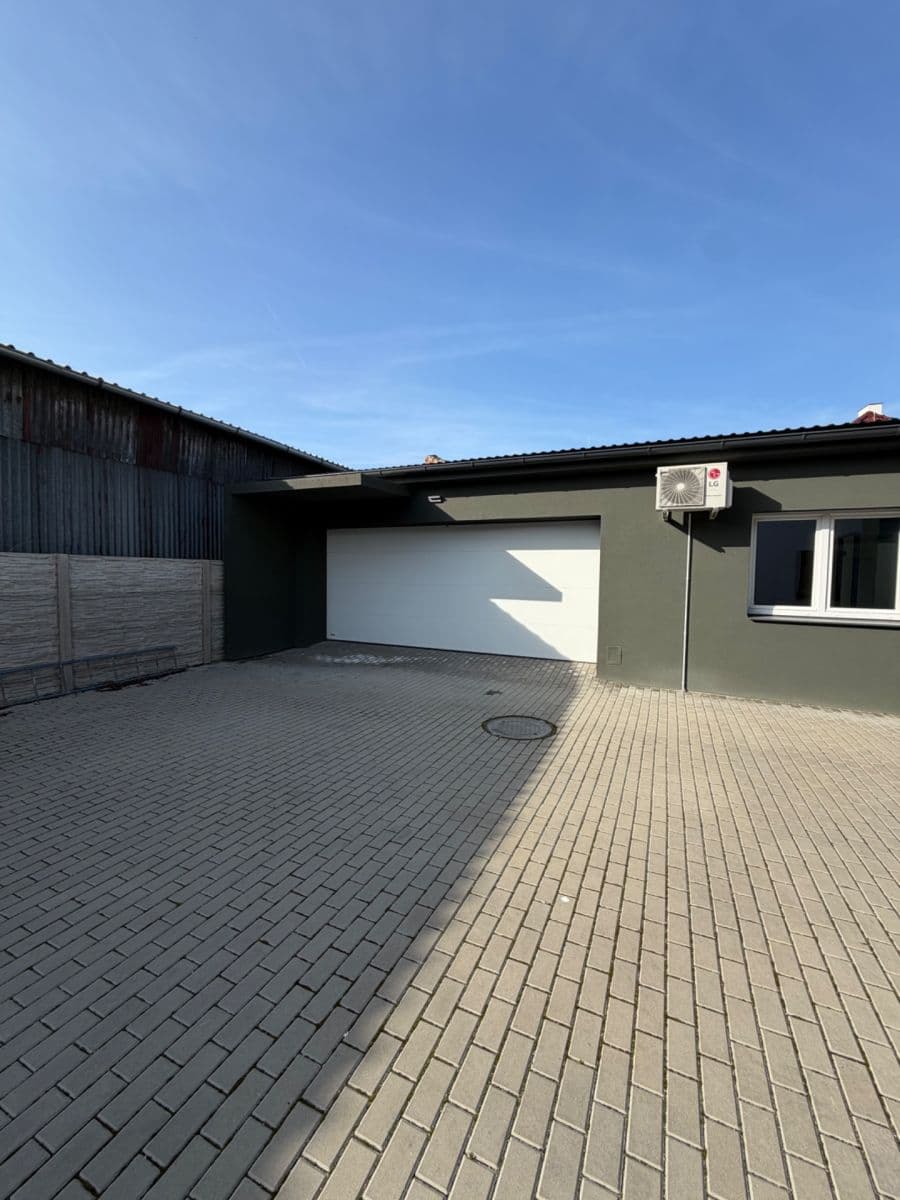 office to rent, 56 m², Drahy, Uherské Hradiště, Zlínský Region office to rent, 56 m², Drahy, Uherské Hradiště, Zlínský Region