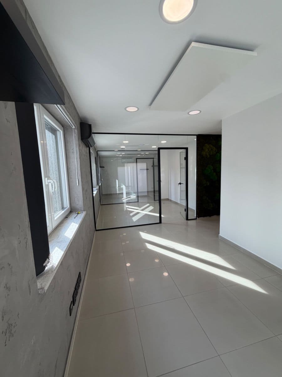 office to rent, 56 m², Drahy, Uherské Hradiště, Zlínský Region office to rent, 56 m², Drahy, Uherské Hradiště, Zlínský Region