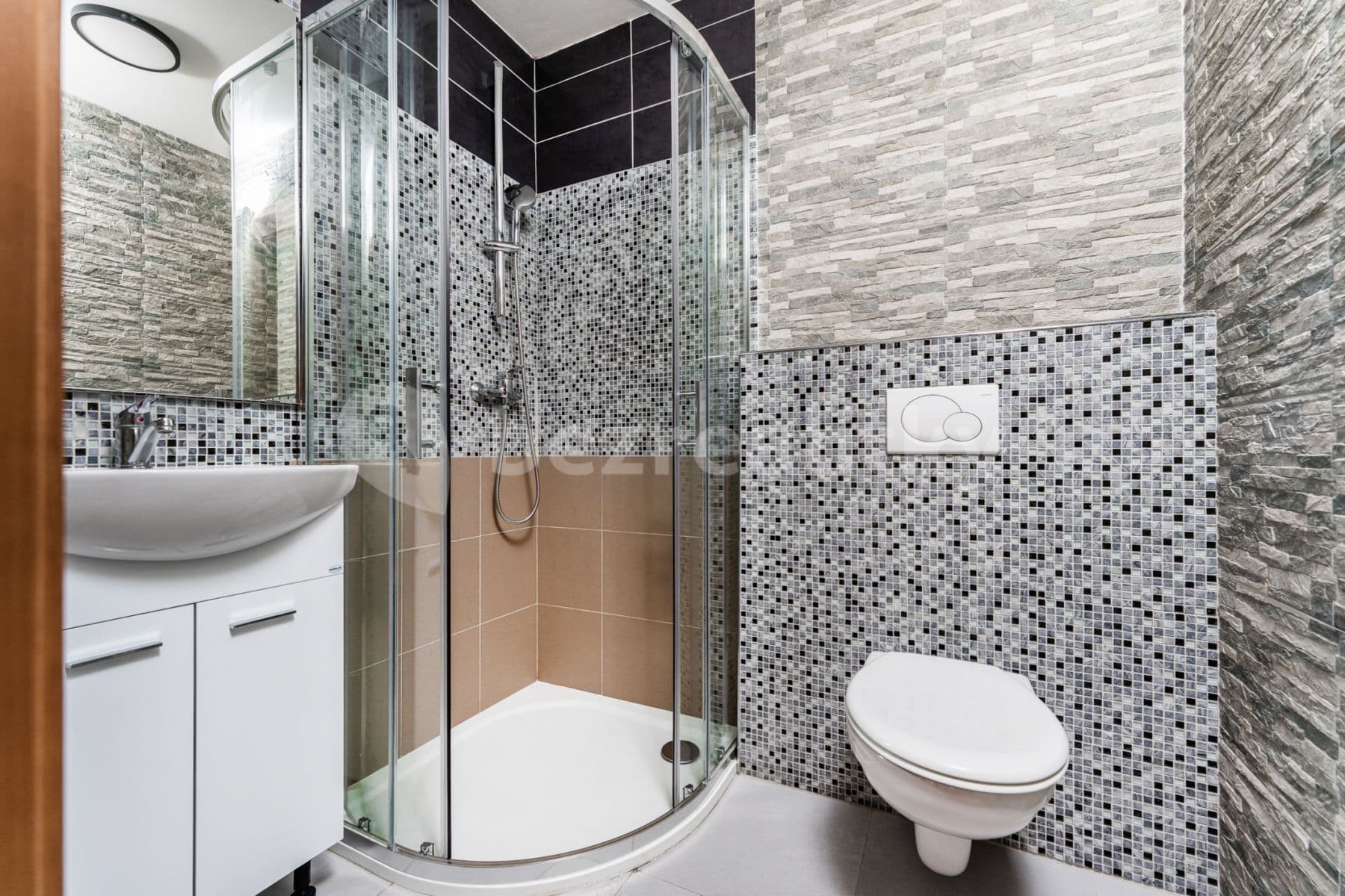 4 bedroom flat to rent, 113 m², Miličín, Středočeský Region 4 bedroom flat to rent, 113 m², Miličín, Středočeský Region