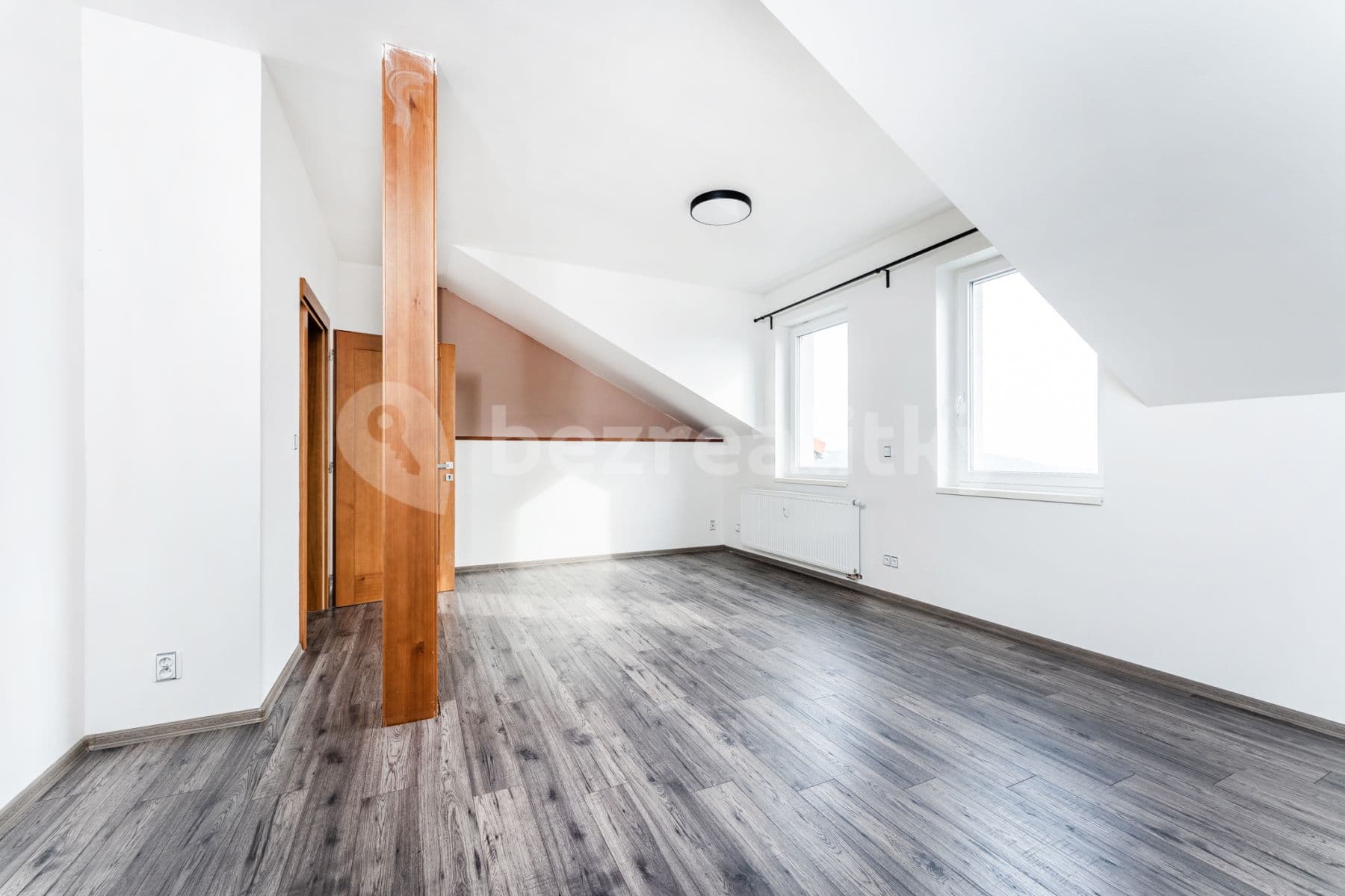 4 bedroom flat to rent, 113 m², Miličín, Středočeský Region 4 bedroom flat to rent, 113 m², Miličín, Středočeský Region