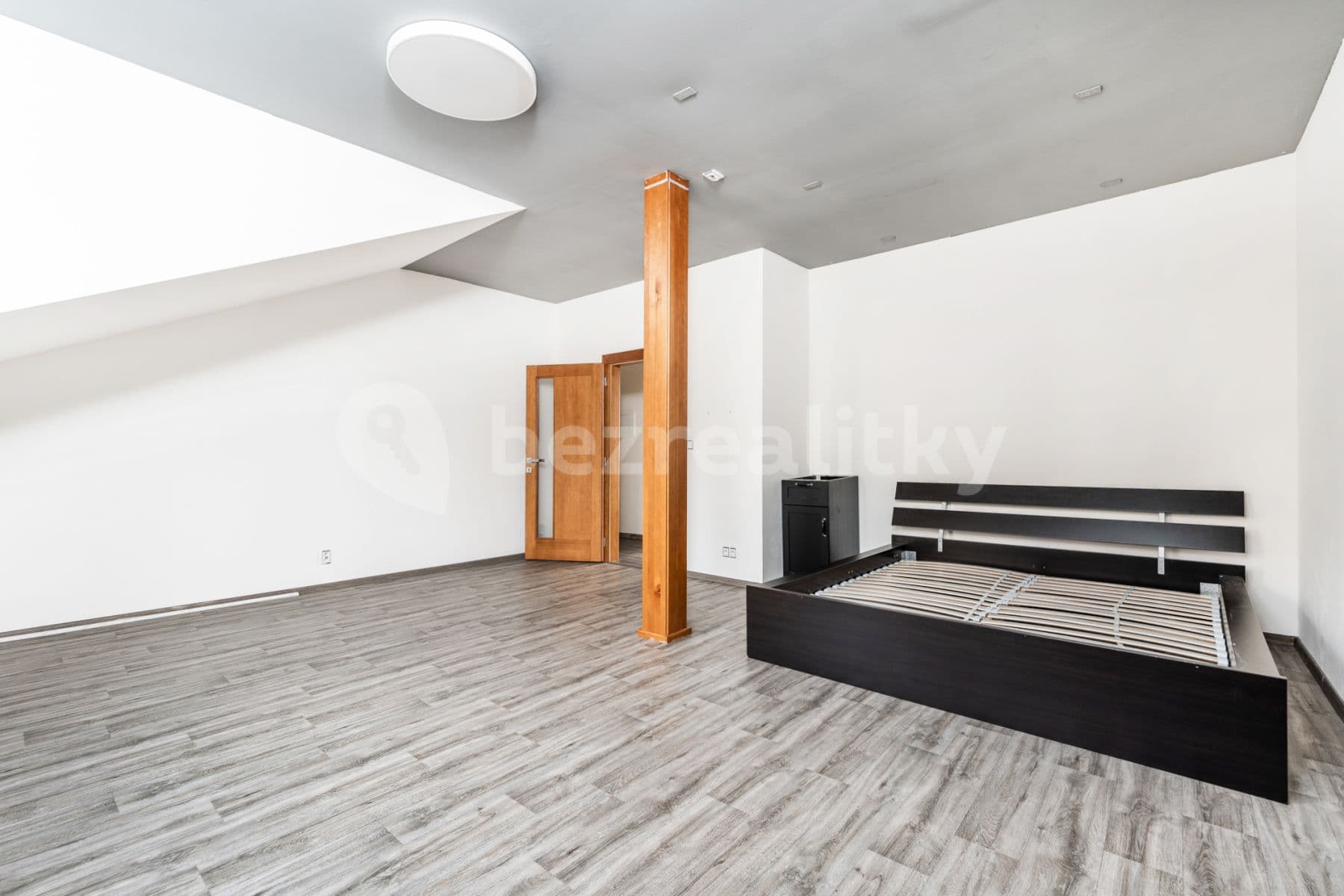 4 bedroom flat to rent, 113 m², Miličín, Středočeský Region 4 bedroom flat to rent, 113 m², Miličín, Středočeský Region