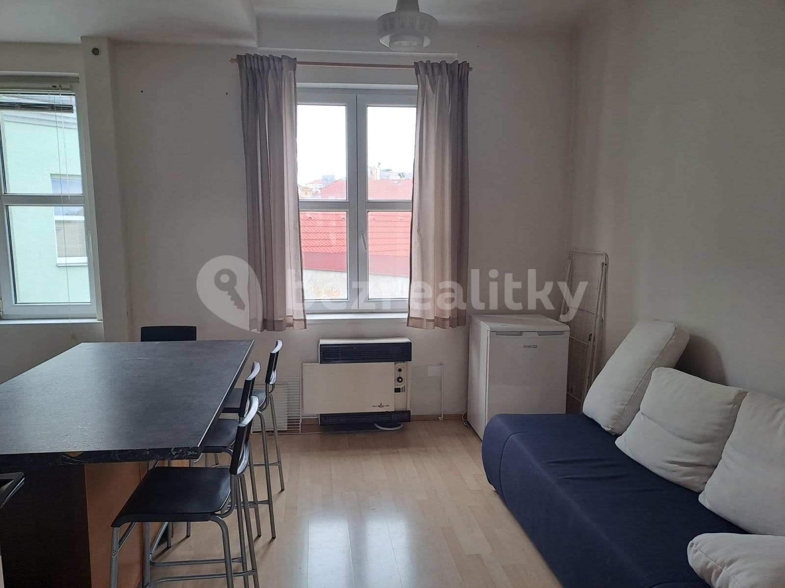 2 bedroom with open-plan kitchen flat to rent, 58 m², Zenklova, Prague, Prague 2 bedroom with open-plan kitchen flat to rent, 58 m², Zenklova, Prague, Prague