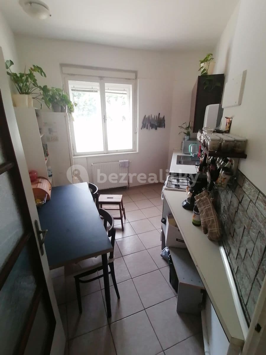 3 bedroom flat to rent, 81 m², Bendlova, Brno, Jihomoravský Region 3 bedroom flat to rent, 81 m², Bendlova, Brno, Jihomoravský Region