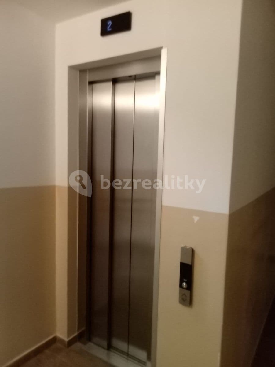 3 bedroom flat to rent, 73 m², Láskova, Prague, Prague 3 bedroom flat to rent, 73 m², Láskova, Prague, Prague