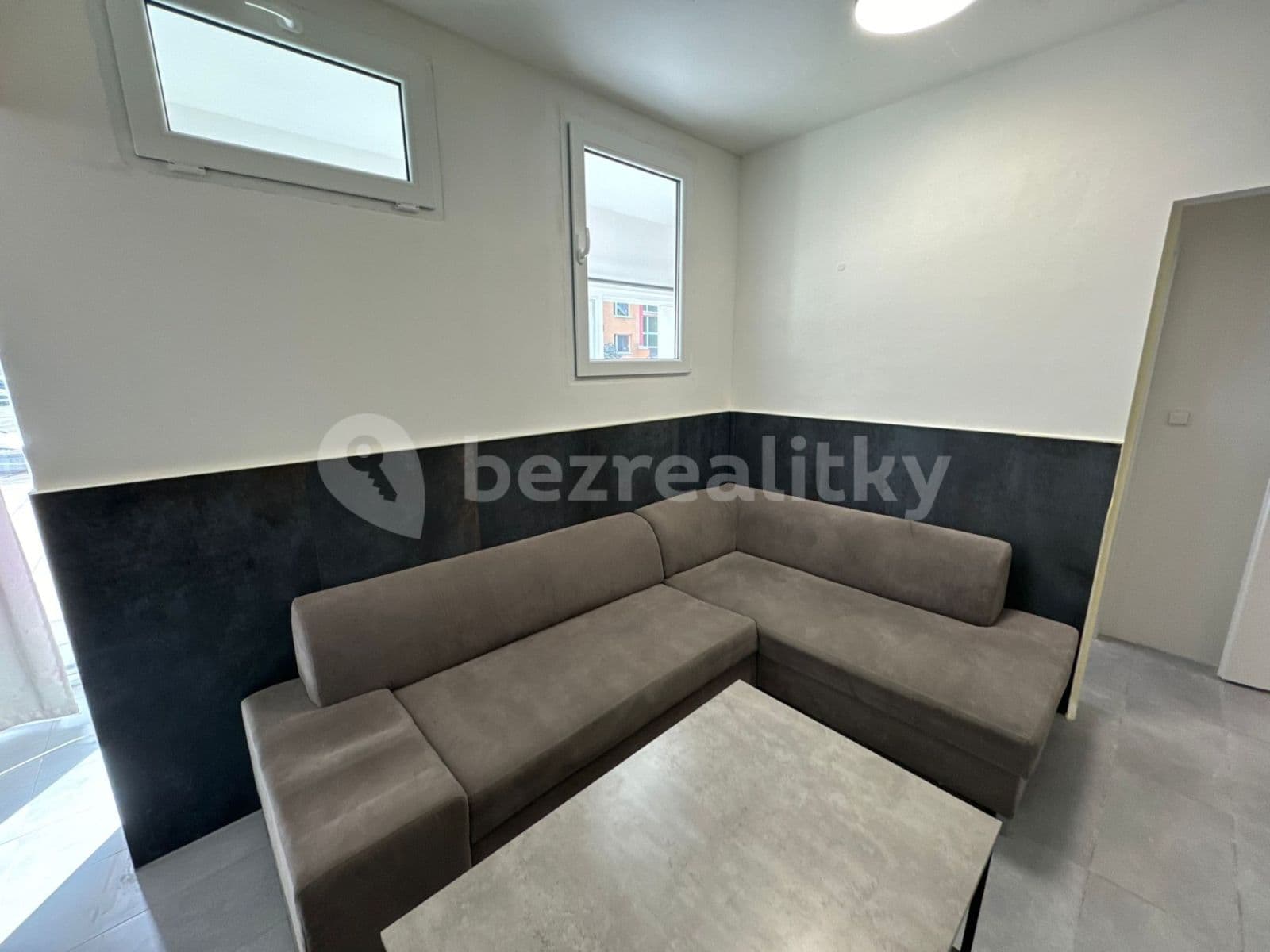 1 bedroom with open-plan kitchen flat to rent, 51 m², Třinecká, Prague, Prague 1 bedroom with open-plan kitchen flat to rent, 51 m², Třinecká, Prague, Prague